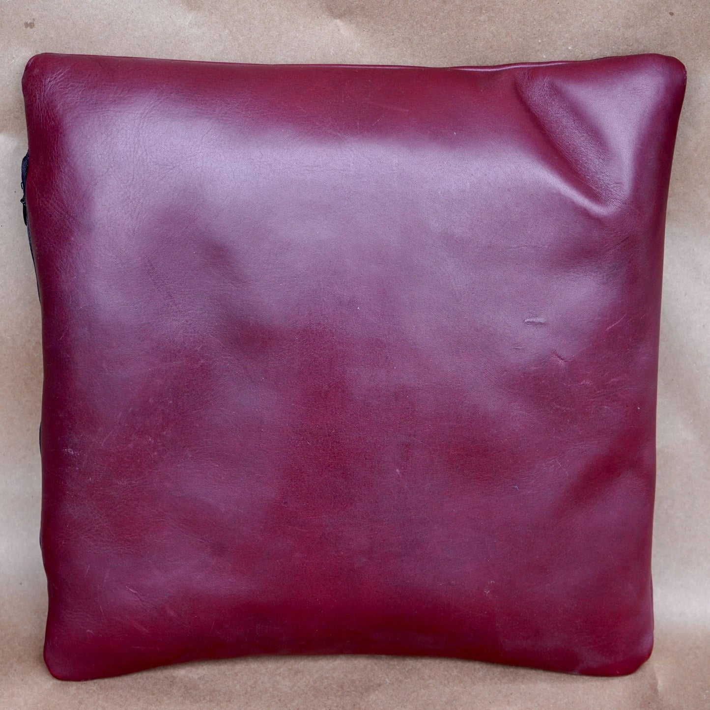 Pillow Oxblood - Leather - 3